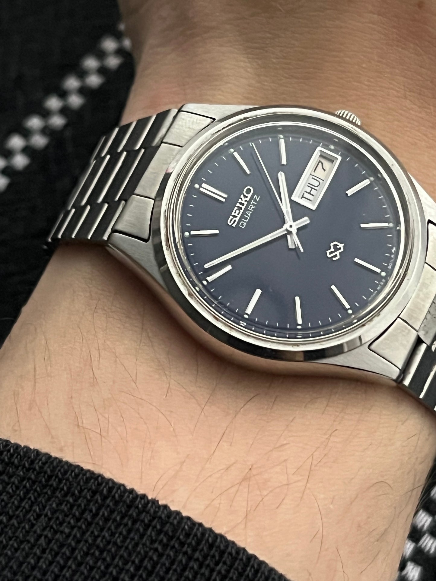 Seiko SQ Day Date Silver-Blue 8C23-6010 From 1994