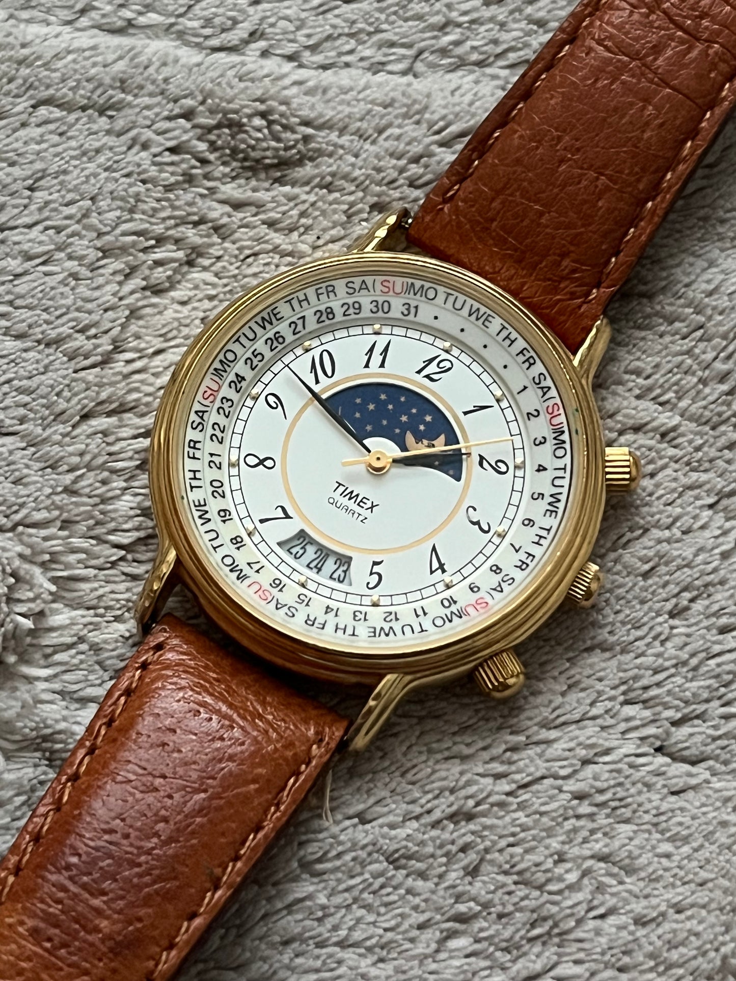 Timex MoonPhase Day Date