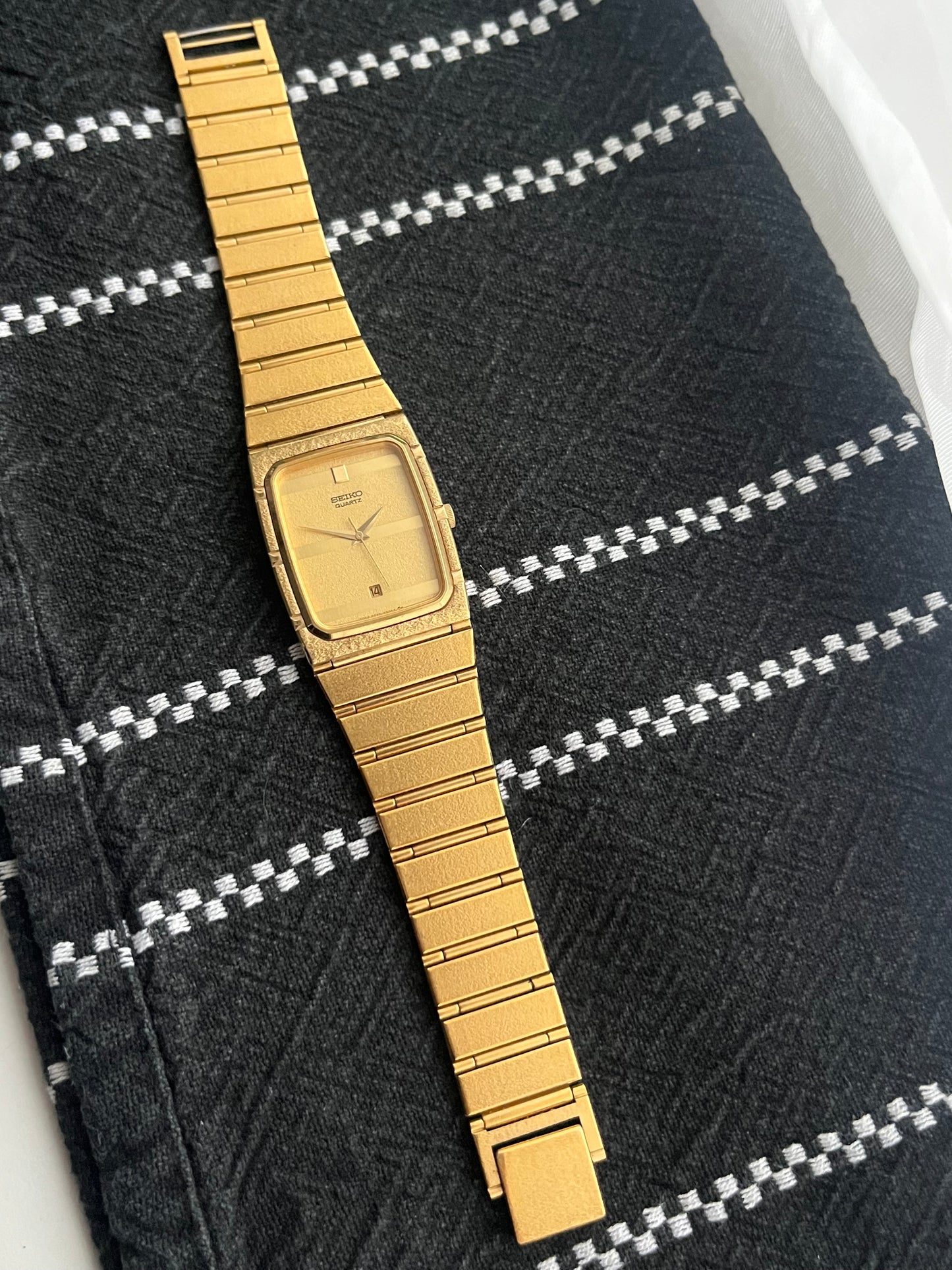 Seiko Tank Vintage Dress Watch Gold Plated 2A32-5160