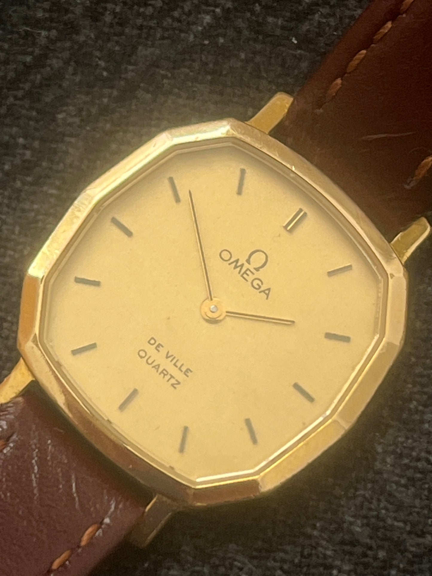 1980 Omega De Ville 1365 Gold Plated Tank Vintage