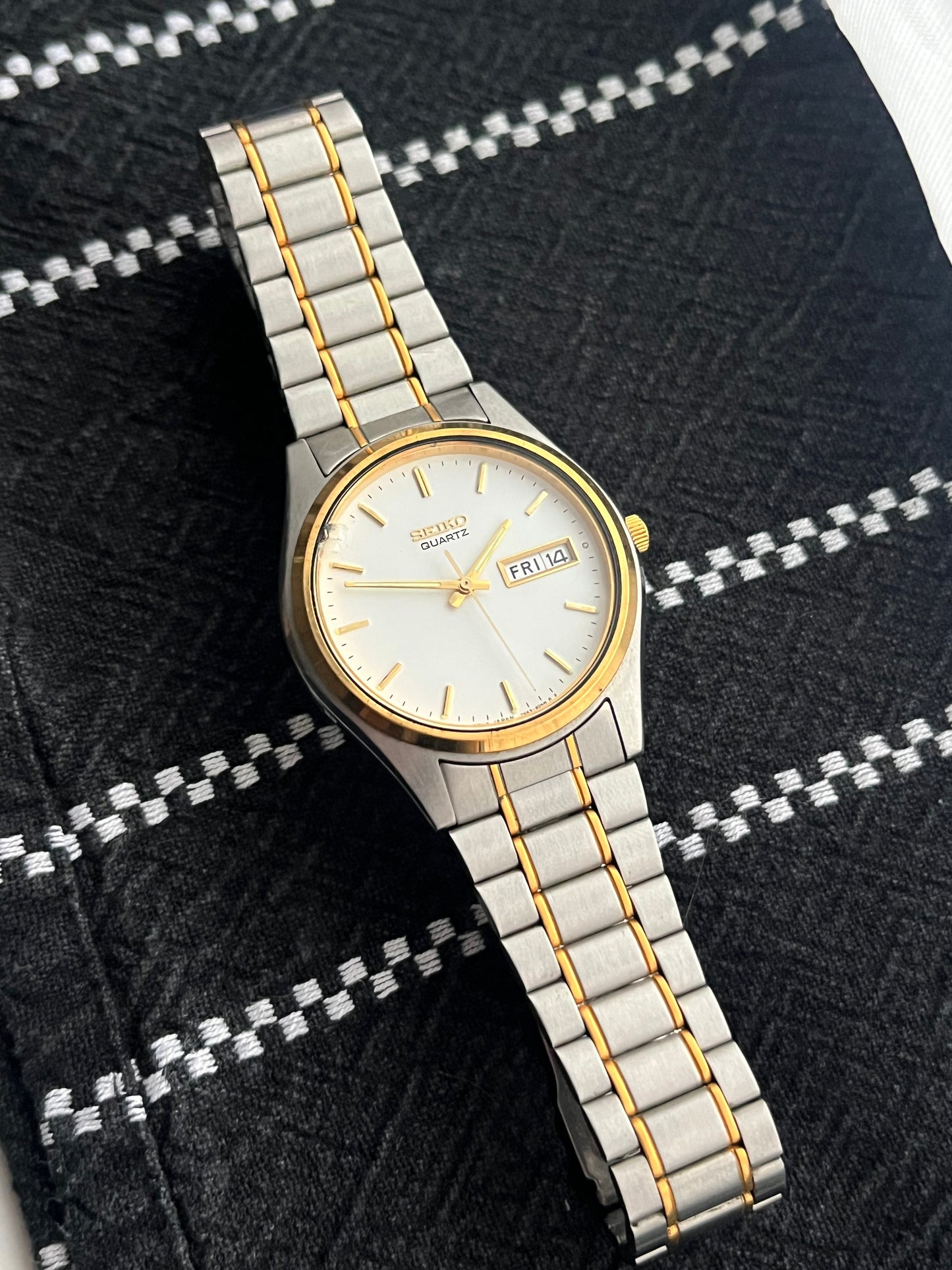 Seiko Day Date Silver-Gold 7N43-9011 From 1995