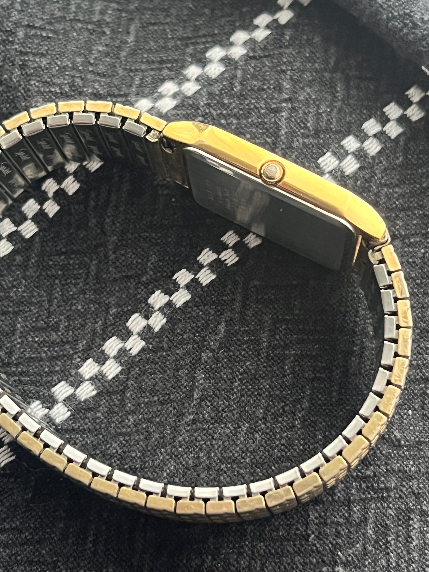 Seiko Tank Roman Numeral 5P30-5D30