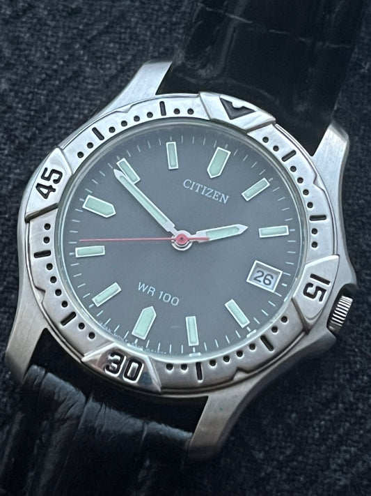 Citizen Diver WR100 Silver-Black