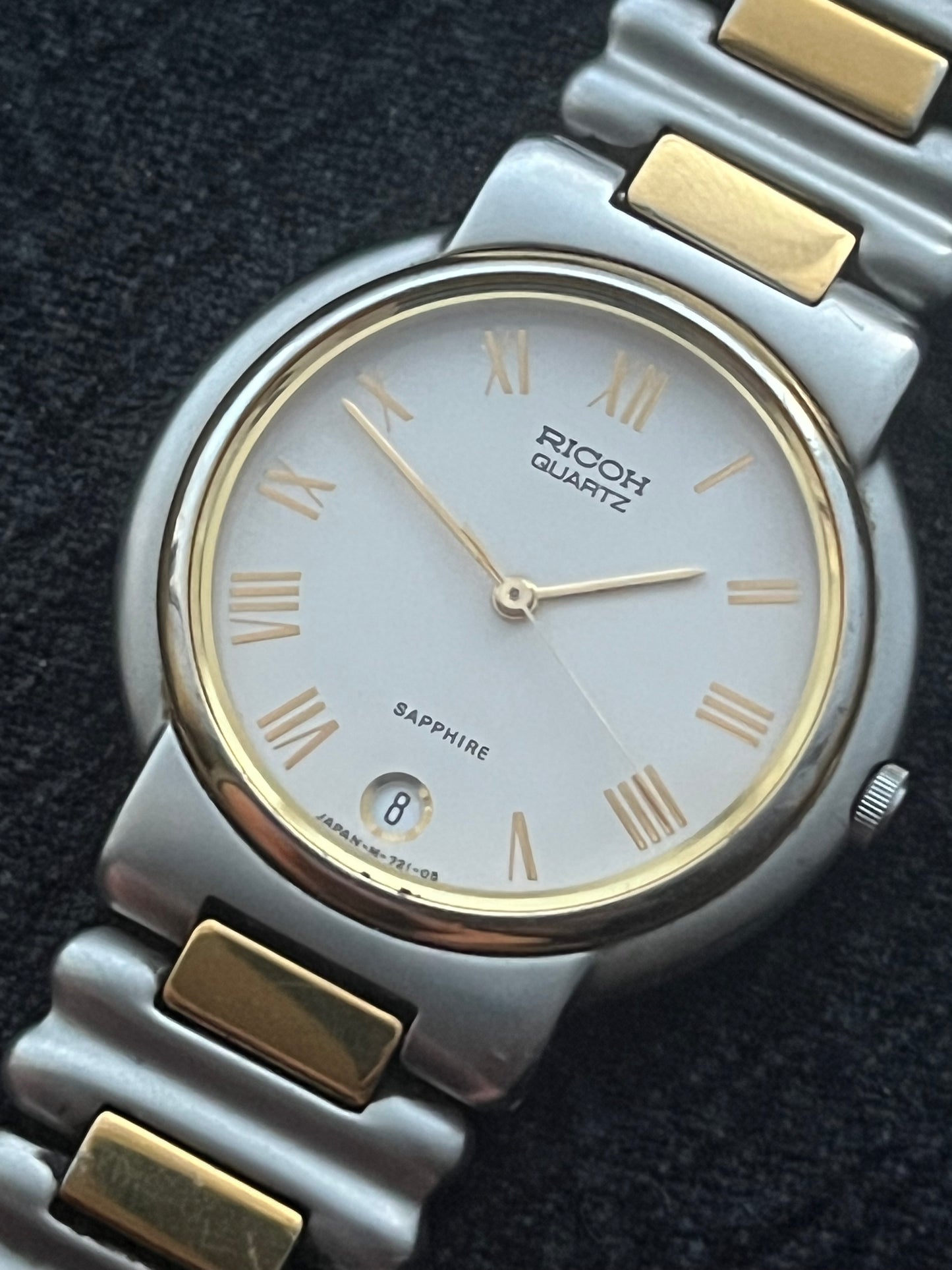 Ricoh Quartz Two-Tone Sapphire