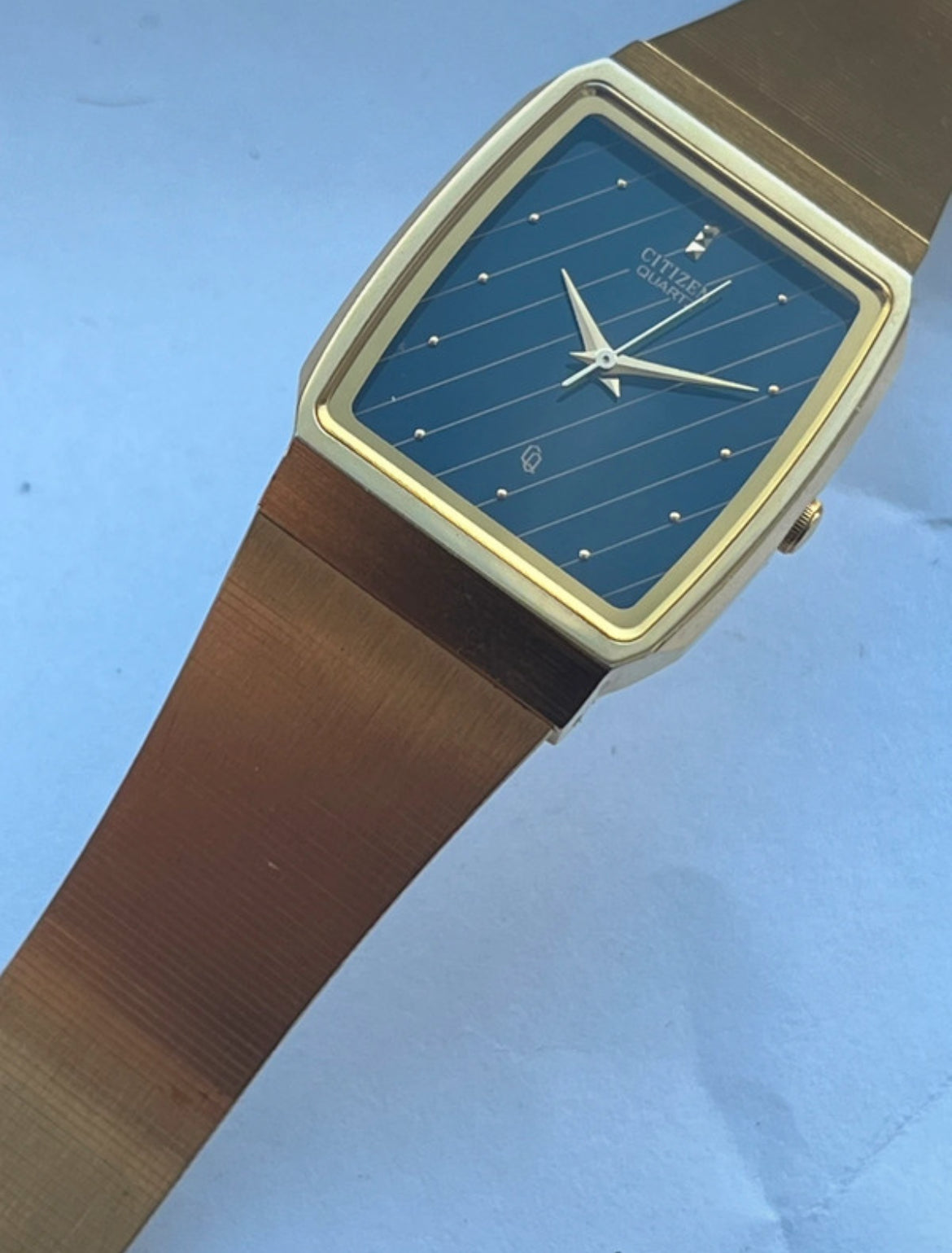 Citizen Tank Classic Gold-Black 4031-490142