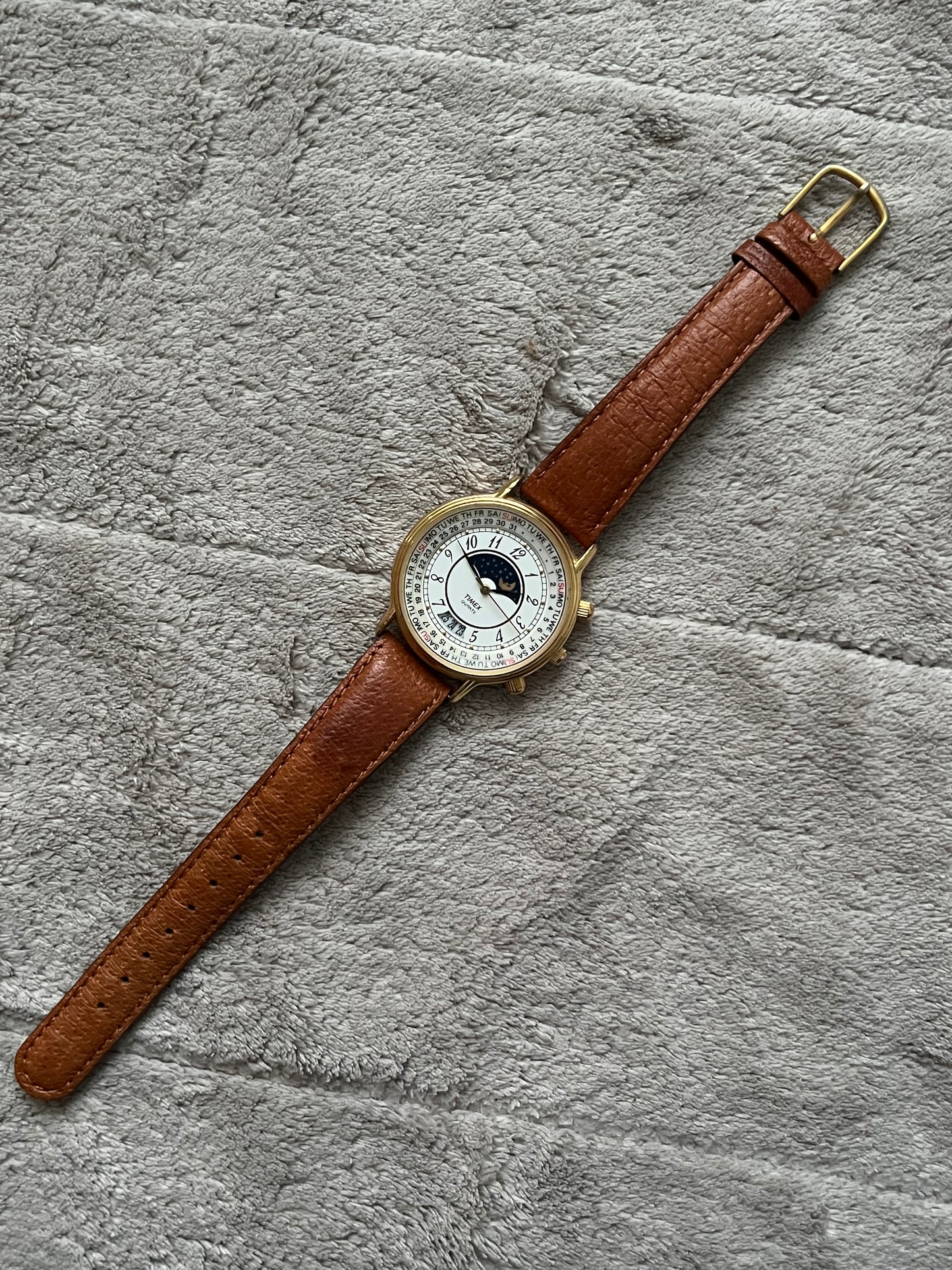 Timex MoonPhase Day Date