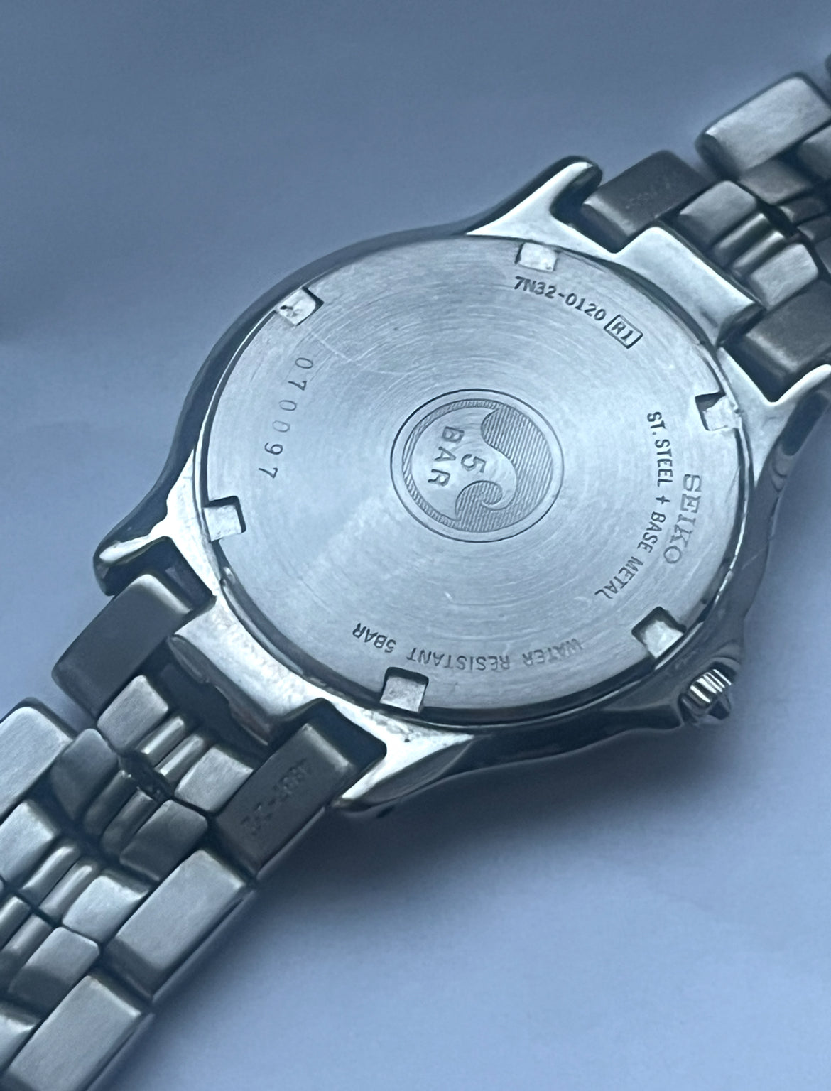 Seiko 7N32-0120 Vintage Blue-Silver From 1990