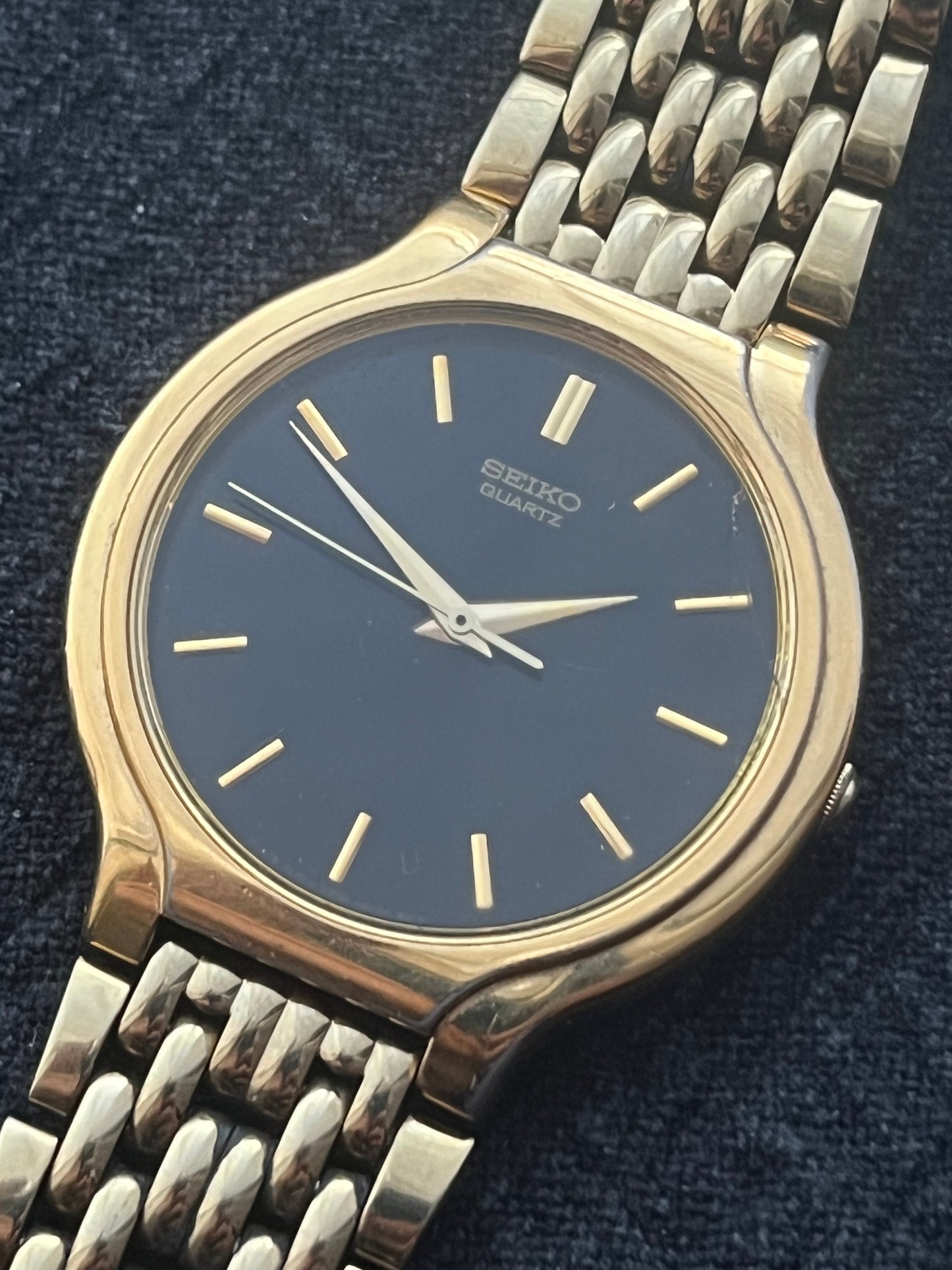 Seiko Dress Watch V701-6J60 From 1993