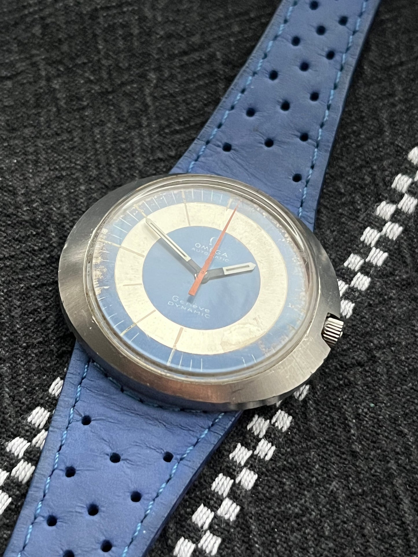 1970’s Omega Geneve Automatic Dynamic Silver-Blue