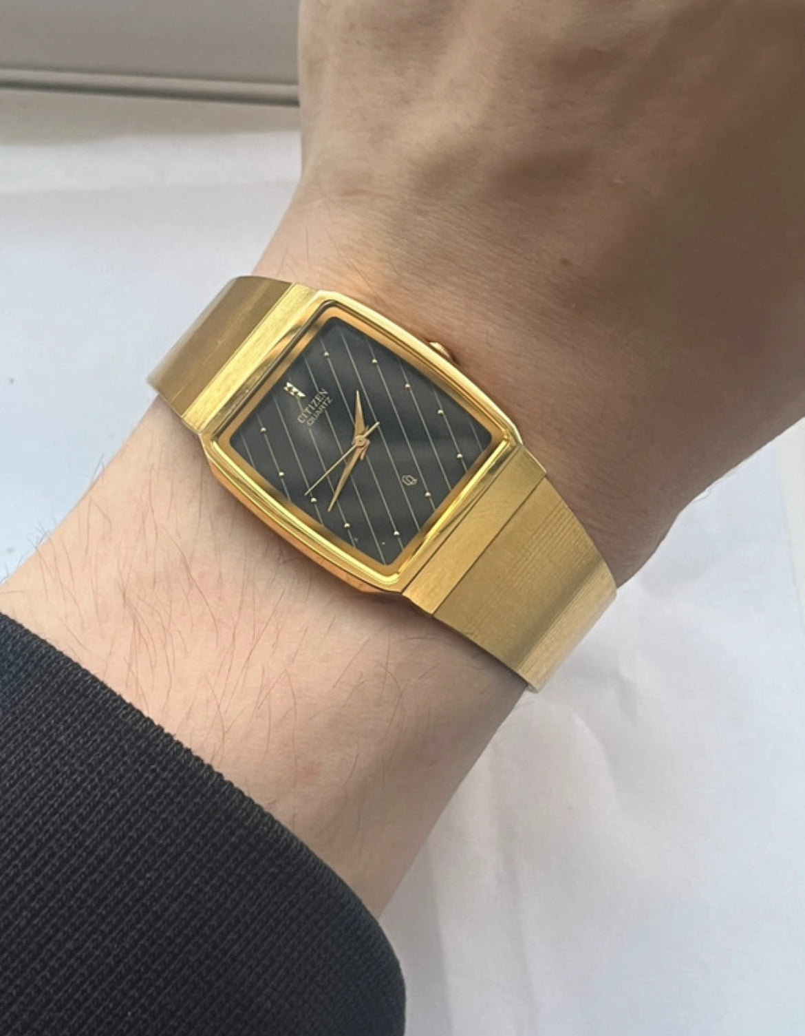 Citizen Tank Classic Gold-Black 4031-490142